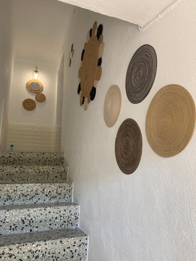 منزل الضيف ديلتيبري  في Casa Enric , Con Zona Infantil, Piscina Y Parking Privado المظهر الخارجي الصورة