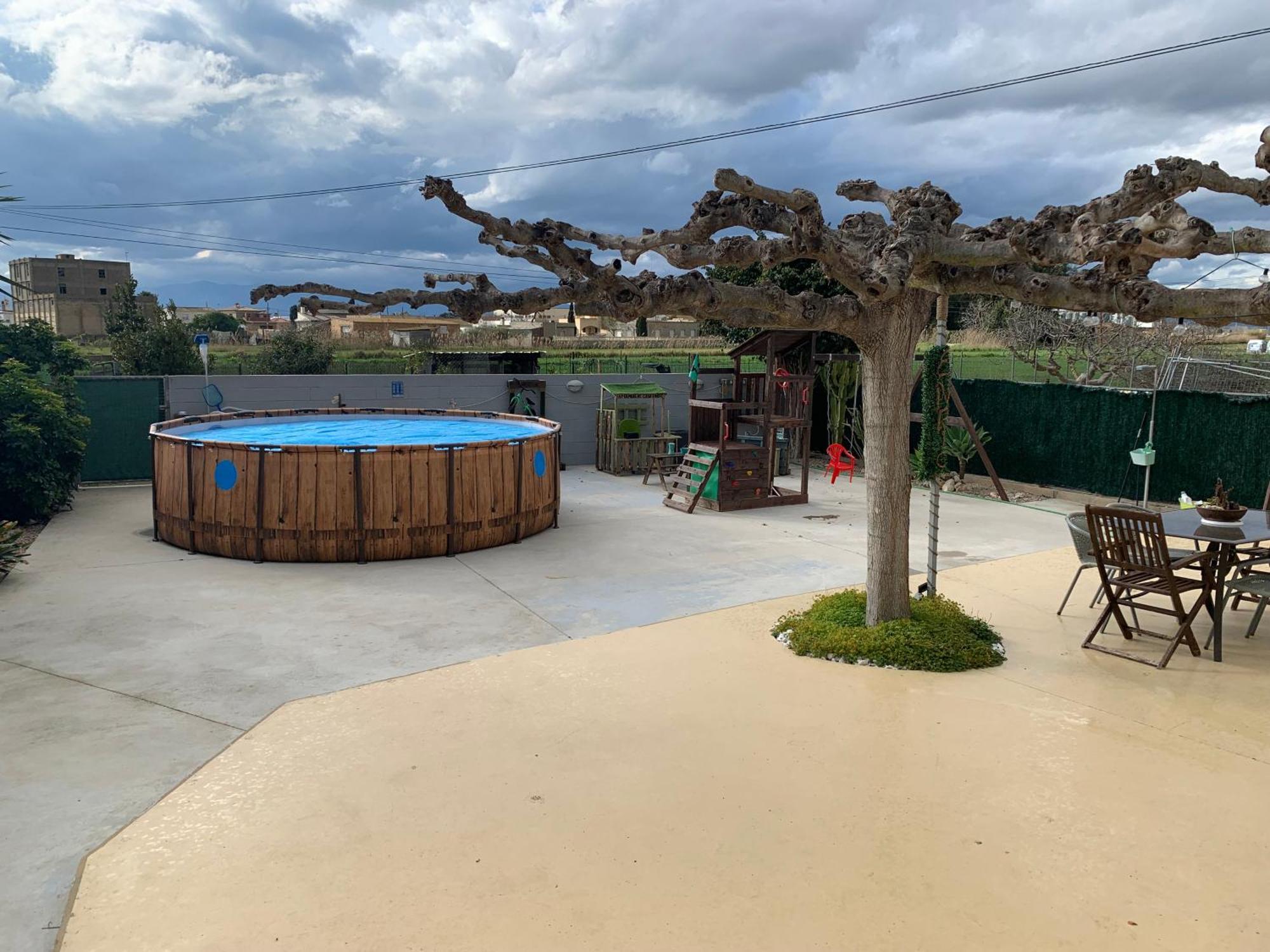 منزل الضيف ديلتيبري  في Casa Enric , Con Zona Infantil, Piscina Y Parking Privado المظهر الخارجي الصورة